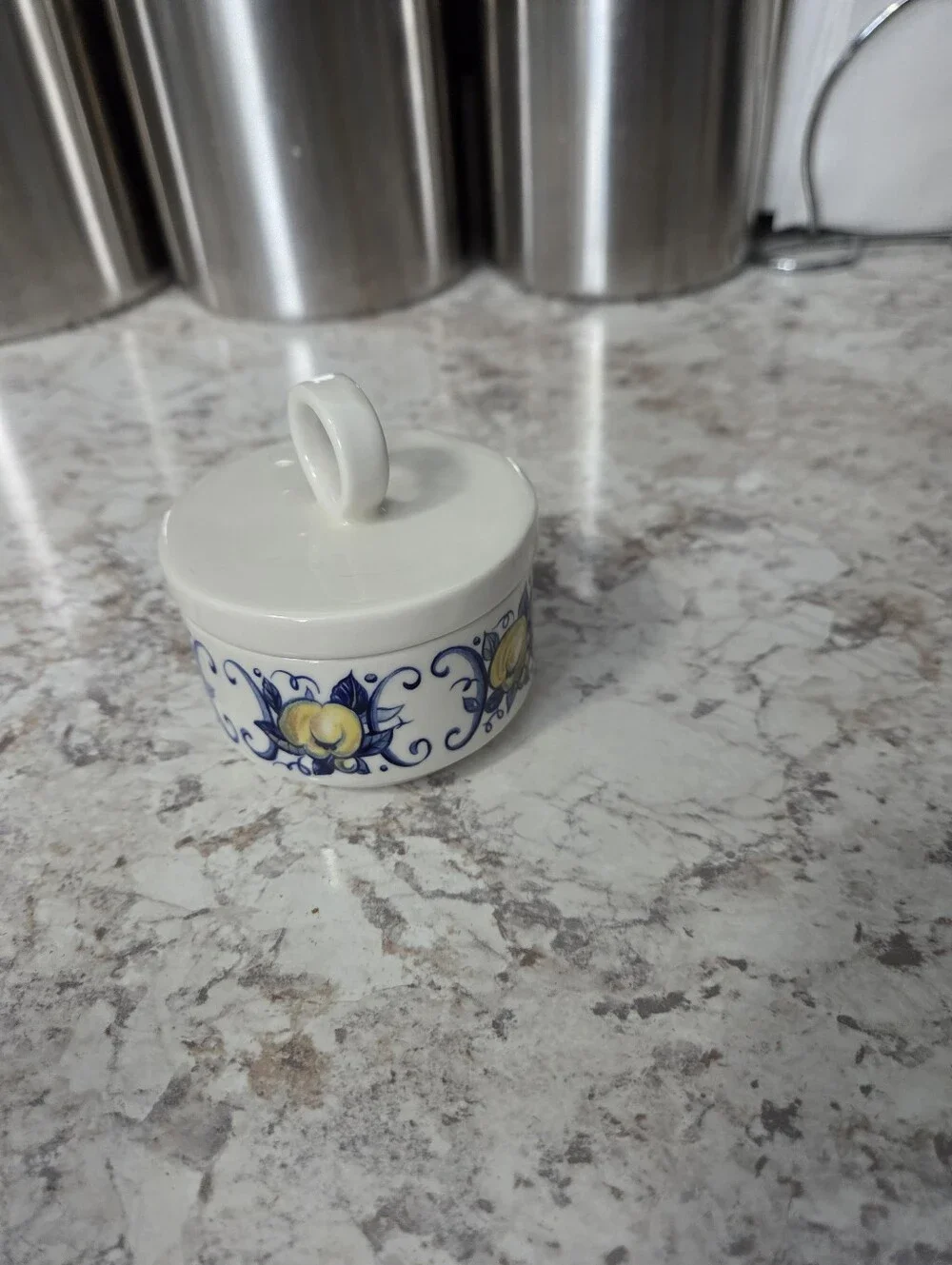 Villeroy And Boch Cadiz Small Porcelain Sugar Bowl/Lidded Dish, White & Blue